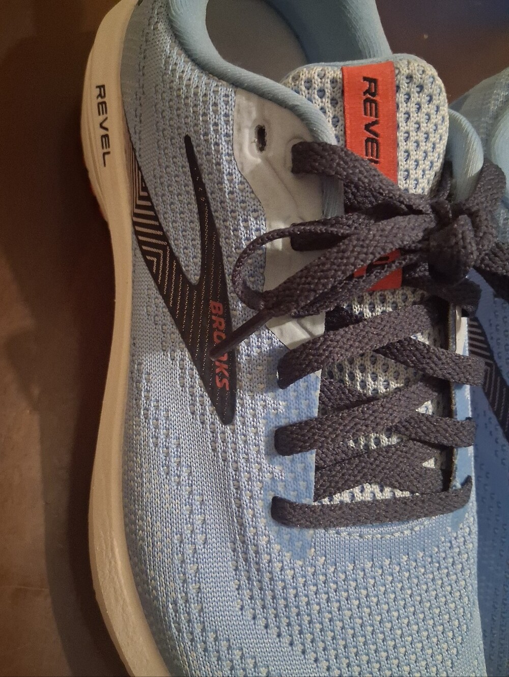 Brooks Women's Revel Running Shoes in Light Blue with Navy Accents Size 9